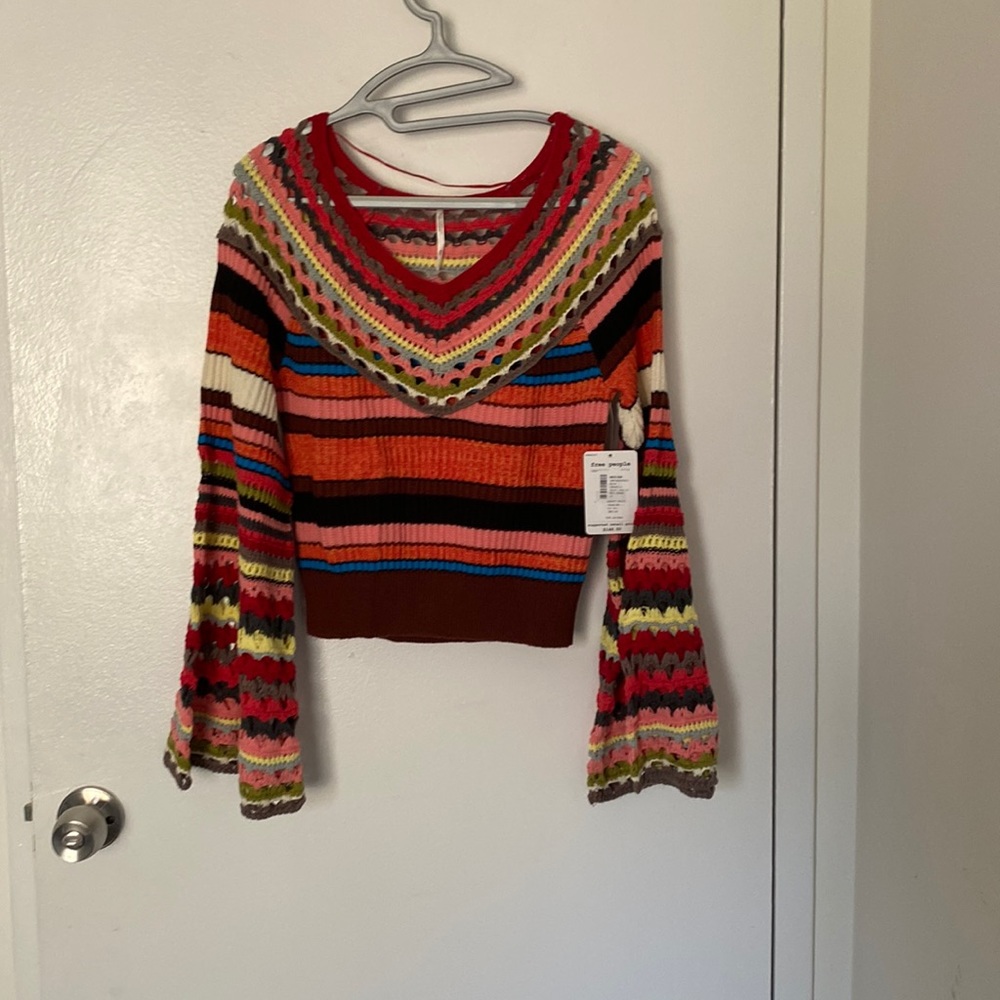 Free People Heart and So Red Combo Knit Top.XS. Cropped. New with Tags